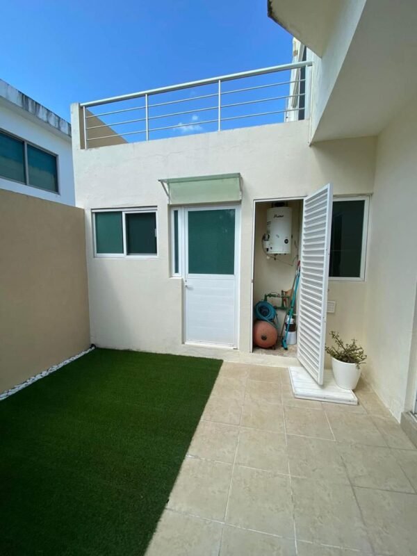 PH1682~1 CASA EN VENTA LOMAS RESIDENCIAL ALVARADO, VER.
