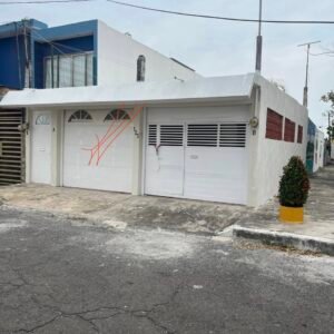 CASA DE UNA RECAMARA AMUEBLADA EN RENTA HIPICO BOCA DEL RIO, VER.